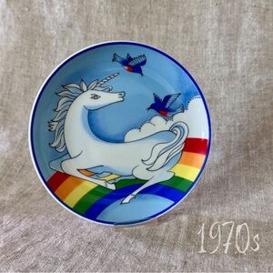 Vintage 70s unicorn bluebirds rainbow decorative plate